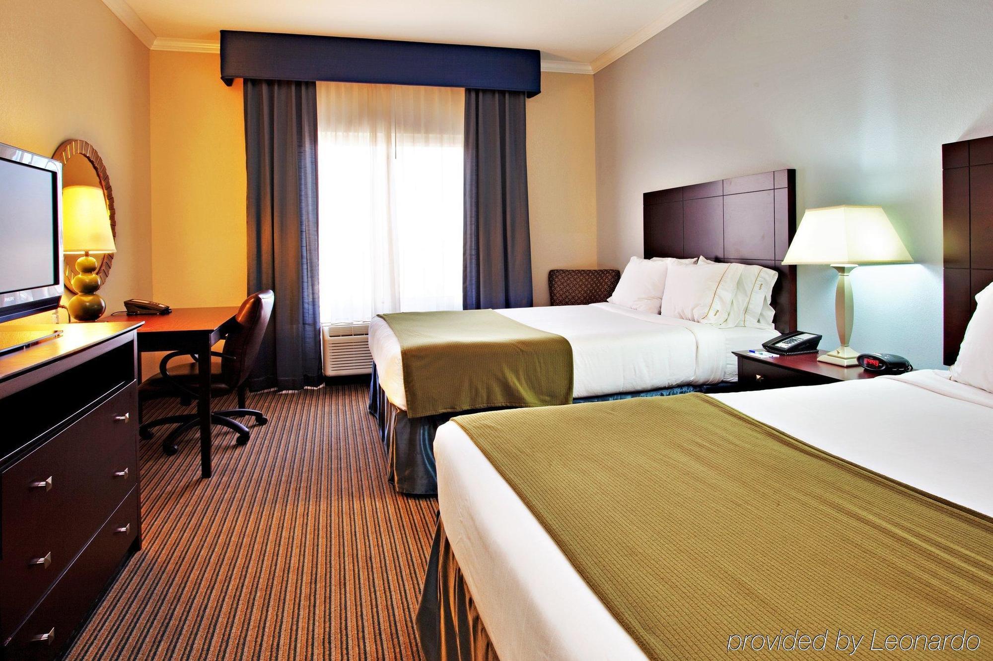 Holiday Inn Express Hotel & Suites New Iberia - Avery Island By Ihg Номер фото